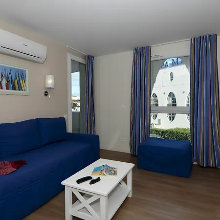 Odalys Aqualia アパートホテル 3*